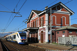 San Maurizio - gare - train électrique TTR.jpg