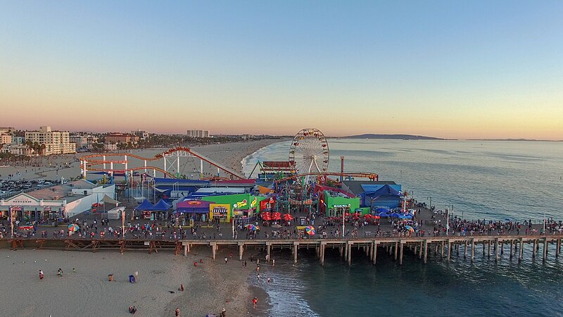 File:Santa Monica Pier (22944807230).jpg