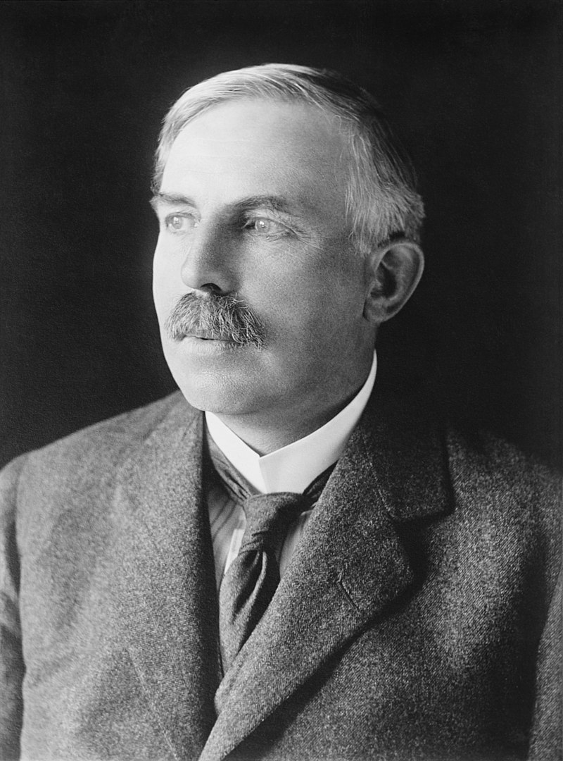 Sir Ernest Rutherford LCCN2014716719 - restoration1.jpg