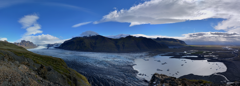 View of the Skaftafell glacier (Iceland)