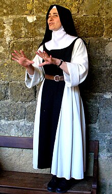 Prioress of the Cistercian abbey of Saint Mary of Rieunette near Carcassonne, France. Soeurodilerieunette.jpeg