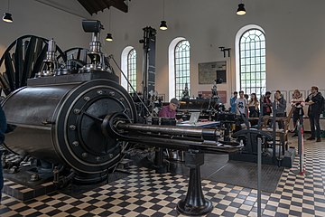 Une machine d'une puissance de 400 chevaux-vapeur, soit près de 300 kilowatts, dans un musée en Allemagne