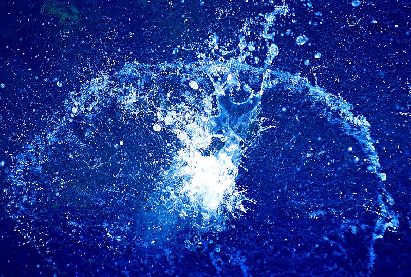 File:Splash (fluid mechanics).jpg