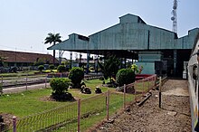 Tampak kanopi Stasiun Cikampek, 2010.