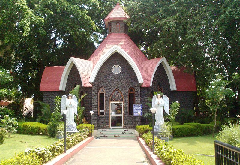 File:St Mary's Syro Malabar Basilica Chapel.jpg