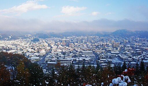 Takayama's Early Winter Welcome (NE)
