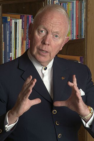 <span class="mw-page-title-main">Tony Buzan</span> English author and educational consultant (1942–2019)