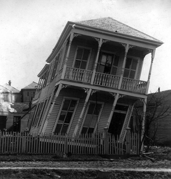 File:Twisted house, Galveston hurricane, 1900.jpg