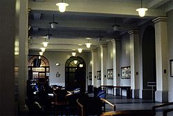 North Cloisters, UCL (1980s) UCL-North Cloisters.jpg