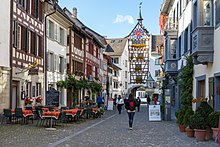Street "Unterstadt" and Untertor (lower gate and clock tower) Unterstadt und Untertor in Stein am Rhein.jpg