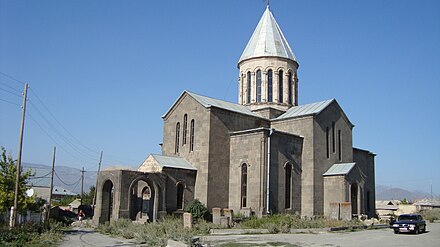 Варденис армения. Город Гавар Армения. Армения Гавар храм. Город Варденис Армения. Гавар Гегаркуник Армения.