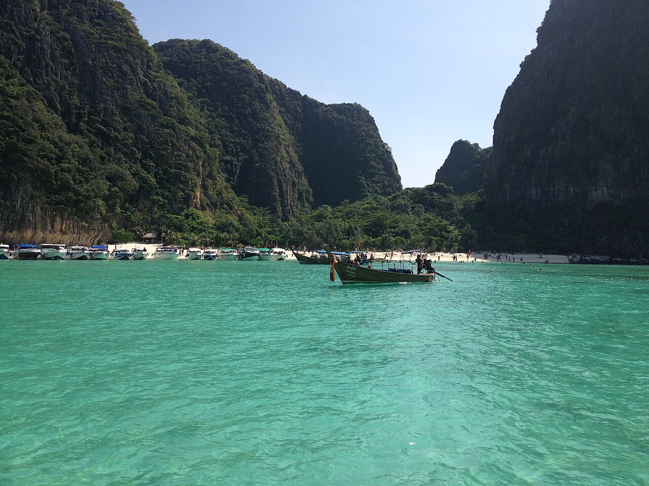 ViewofPhioPhiIslandFromBoat.JPG