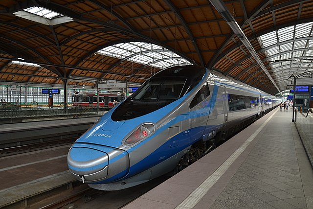 A PKP Intercity ED250 Pendolino at Wrocław Main Station