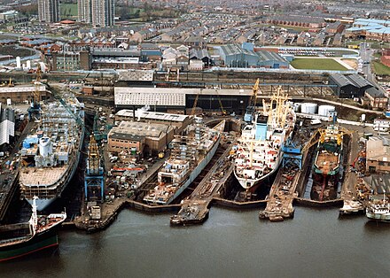 Wallsend ship repair dry docks, 1987