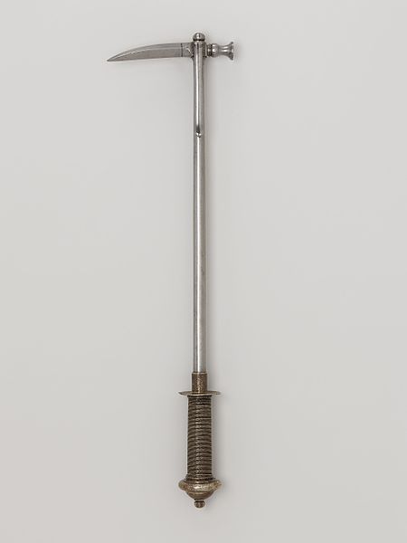 File:War Hammer MET DP160169.jpg