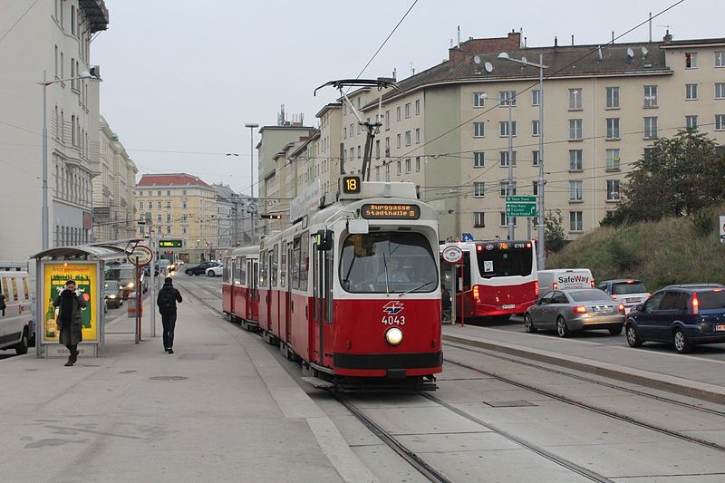 File:Wien-wiener-linien-sl-18-914989.jpg