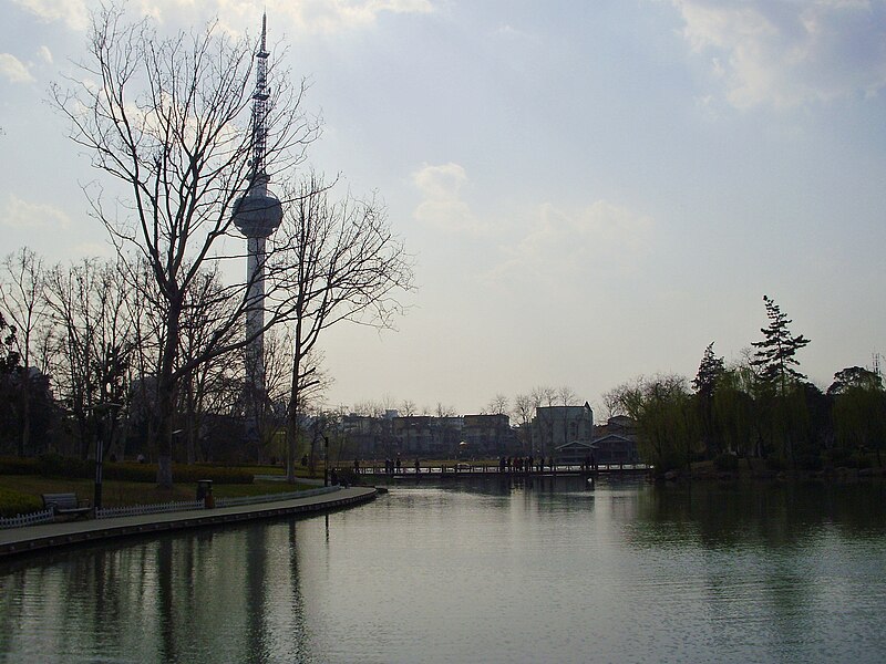 File:Xuzhou - Lake in Yunlong Park.jpg