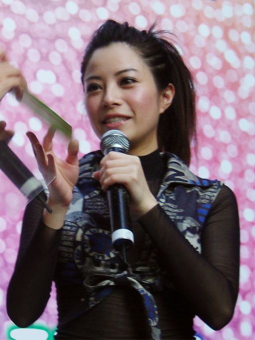 Yuki hsu holding an autograph session in Taipei