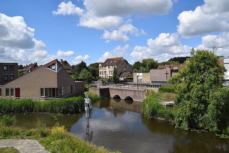 File:Zoetermeer De Leyens Kunstwerk zuidelijk van Vakgemaal De Leijens (05).JPG