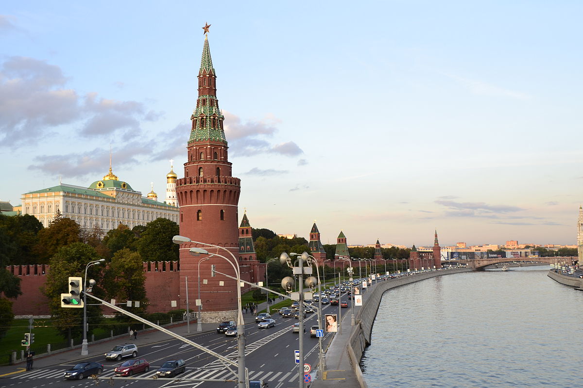 Водовзводная башня кремля фото