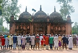 Jumma worshippers at Mithapukur Mosque