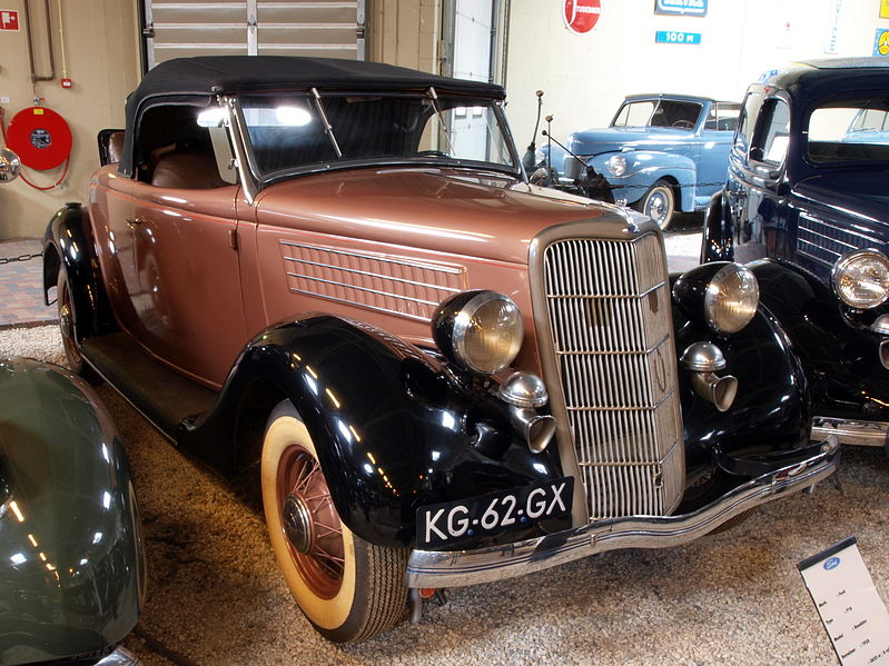 File:1935 Ford 710 Roadster pic8-001.JPG