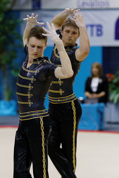 File:2014 Acrobatic Gymnastics World Championships - Men's pair - Finals - Belgium 01.jpg