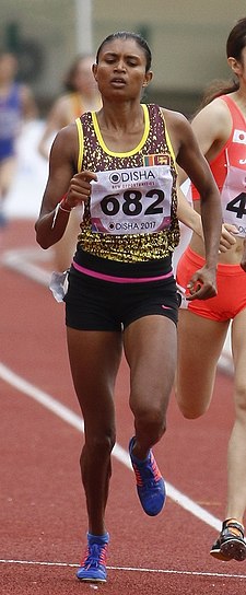 800m Nimali Waliwarsha Konda Liy 2017 (cropped).jpg