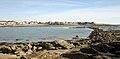 La mer et le hameau de Fort Bloqué vus des environs du Fort Bloqué.