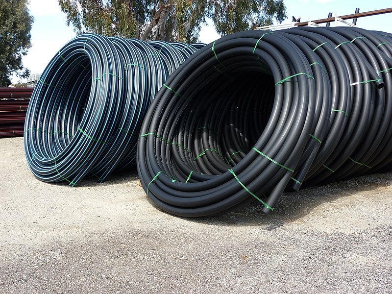 File:Acu-Tech HDPE Pipe Coils.jpg