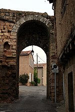 Alet-Porte-Calvieres.jpg