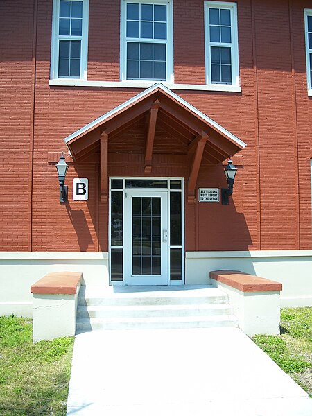 File:Alva FL Consol School west03.jpg