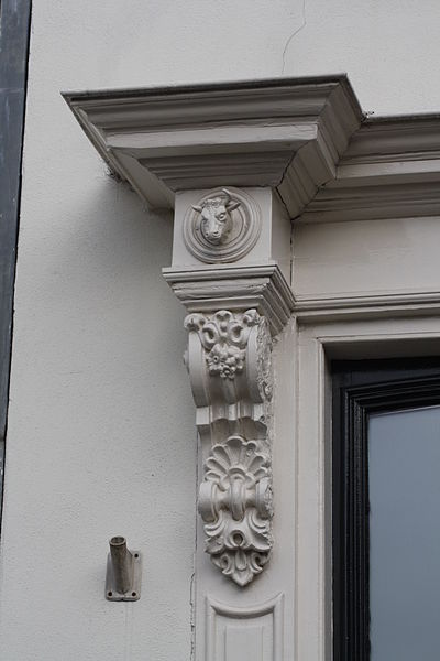 File:Amersfoort.Hof.11.ornament.links.JPG