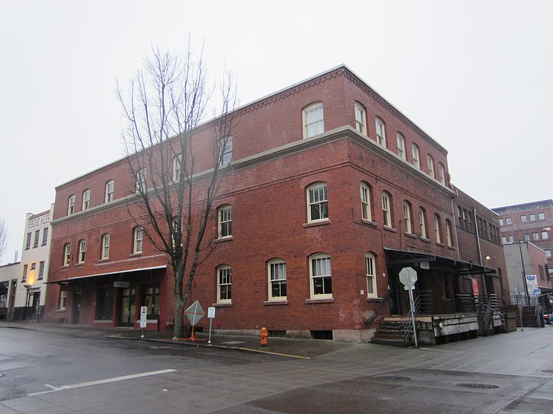 File:Armour and Company building, Portland, OR.JPG