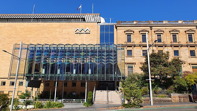 The William Street exterior and Crystal Hall entry to the Australian Museum in 2016