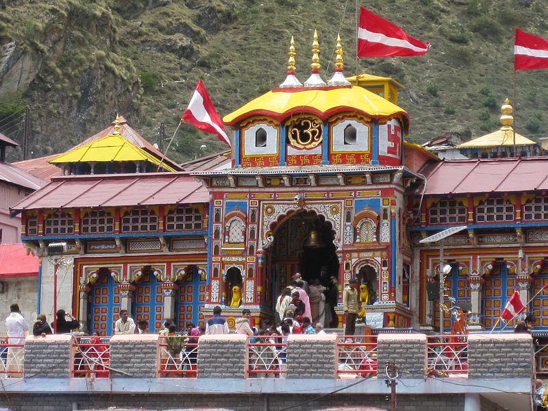 File:Badrinath Temple , Uttarakhand.jpg
