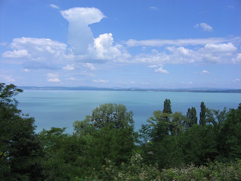 File:Balaton Hungary 2005 028.jpg