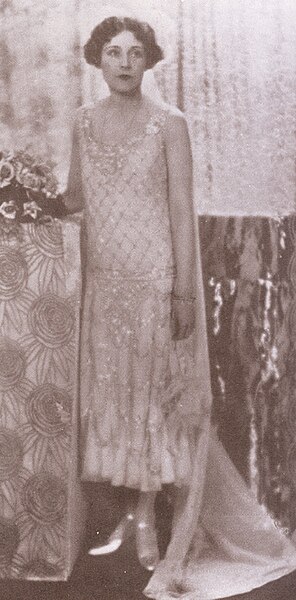 File:Barbara Cartland in 1925.jpg