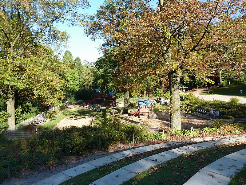 File:Barmer Anlagen - Kinderspielplatz 02.jpg