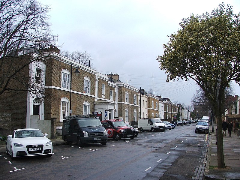 File:Barnsbury Park, Barnsbury - geograph.org.uk - 4386730.jpg