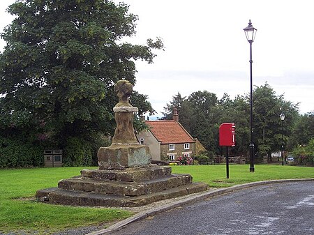 Barrowby Market Cross