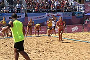 Deutsch: Beachhandball bei den Olympischen Jugendspielen 2018 in Buenos Aires; Tag 7, 13. Oktober 2018; Mädchen, Halbfinale – Ungarn-Argentinien 1:2 English: Beach handball at the 2018 Summer Youth Olympics in Buenos Aires at 13 October 2018 – Girls Semifinal – Hungary-Argentina 1:2 Español: Handball de playa en los Juegos Olimpicos de la Juventud Buenos Aires 2018 en 13 de octubre de 2018 – Semifinales Femeninas - Hungría-Argentina 1:2