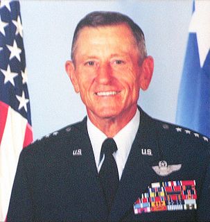 Bennie L. Davis United States Air Force general