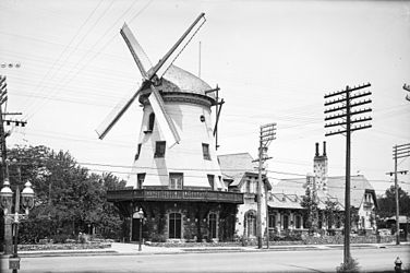 Bevo Mill restaurant in 1907