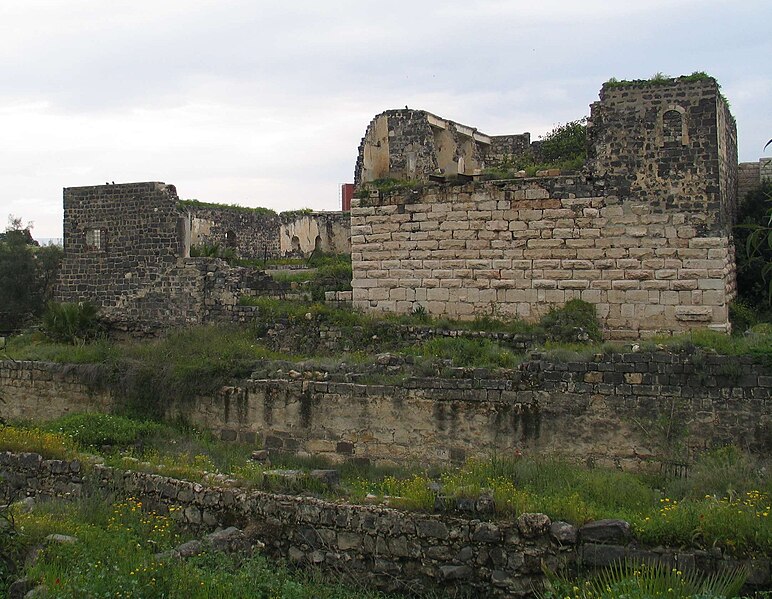 File:Beyt-Shean-old-city-687.jpg