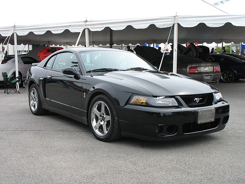 File:Black 2003-2004 Ford Mustang IV SVT Cobra.jpg