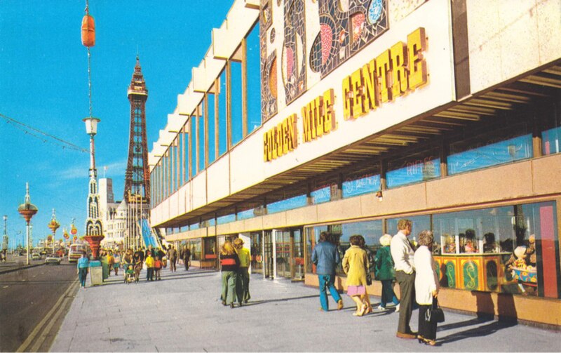 File:Blackpool Golden Mile postcard 1972.jpg