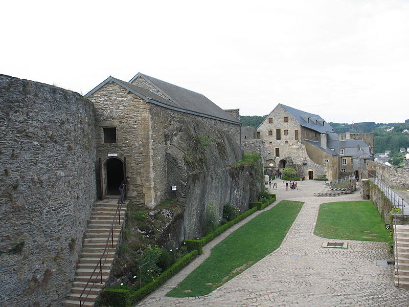 File:Bouillon met kasteel (85).JPG