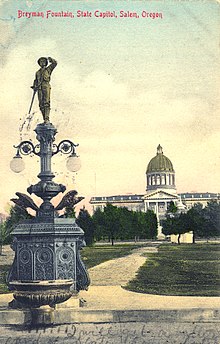 Illustration of the fountain in the foreground and Oregon State Capitol in the background Breyman Fountain and State Capitol, Salem, Oregon (3230115900).jpg