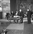 Utdeling av Karlsprisen i 1957.